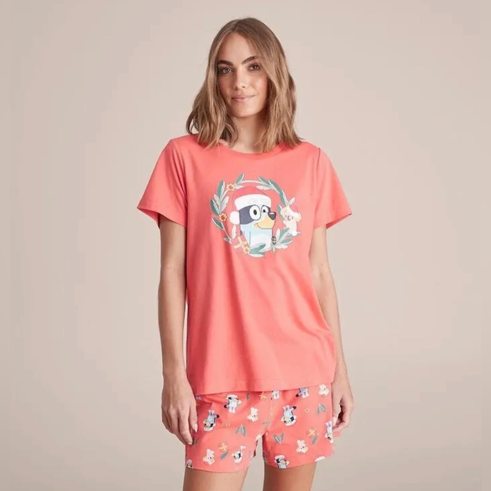 Adult BLUEY Holiday Lounge Pajamas Set Tshirt Shorts Cotton Womens M NWT